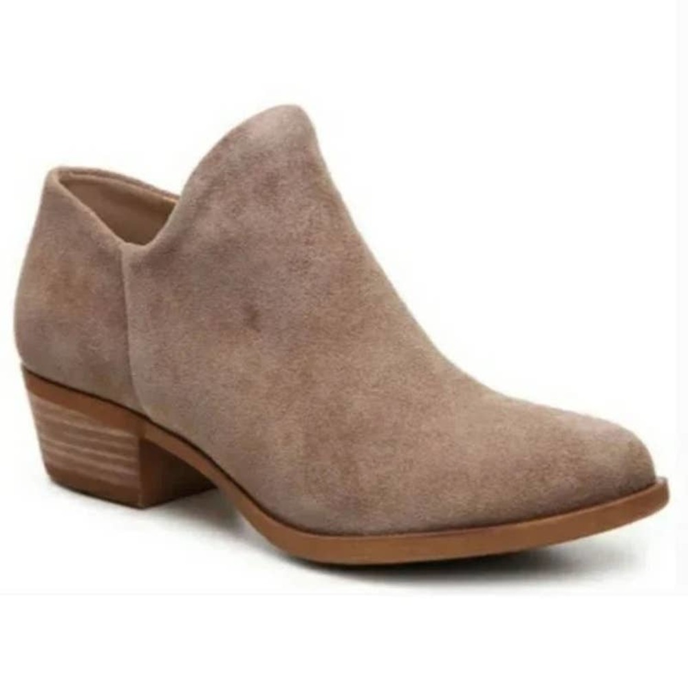 Lucky Brand Soft Suede Booties Brett in Stonerock Tan Size 8.5 Stitch Detail